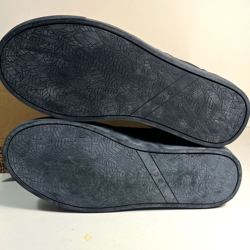 LOCI Women's Navy Nine Logo Low-Top Sneaker Shoes SZ 7.5 (38) NEW - Picture 5 of 7